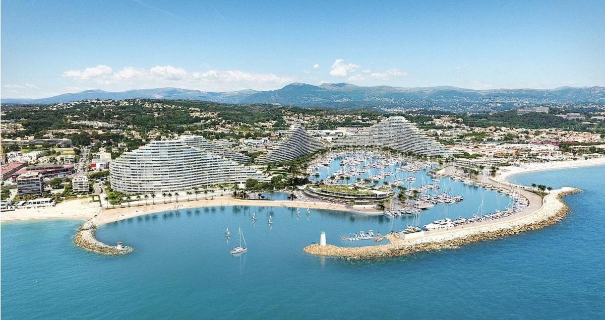 Superbe Appartement Front De Mer Villeneuve-Loubet Exteriör bild
