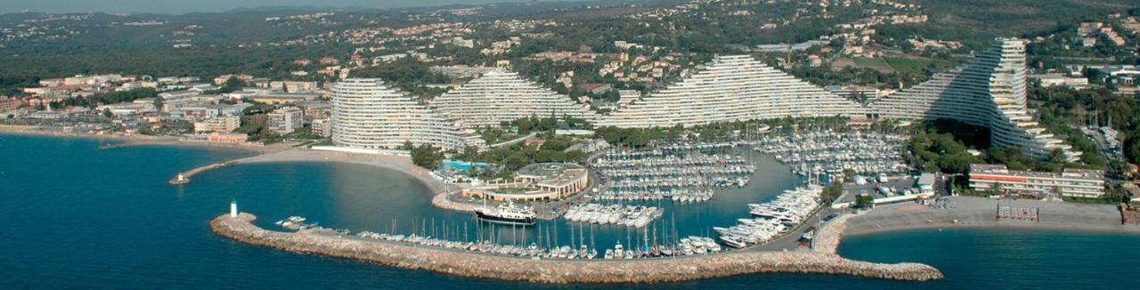 Superbe Appartement Front De Mer Villeneuve-Loubet Exteriör bild